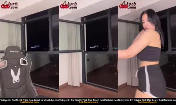 Kız kardeşlikten çıplak anal